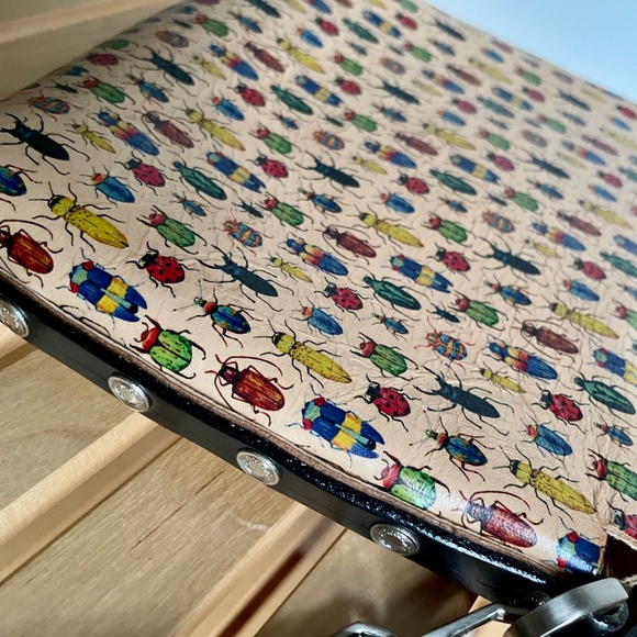 Jon Wye crossbody purse - Picture 3 of 8